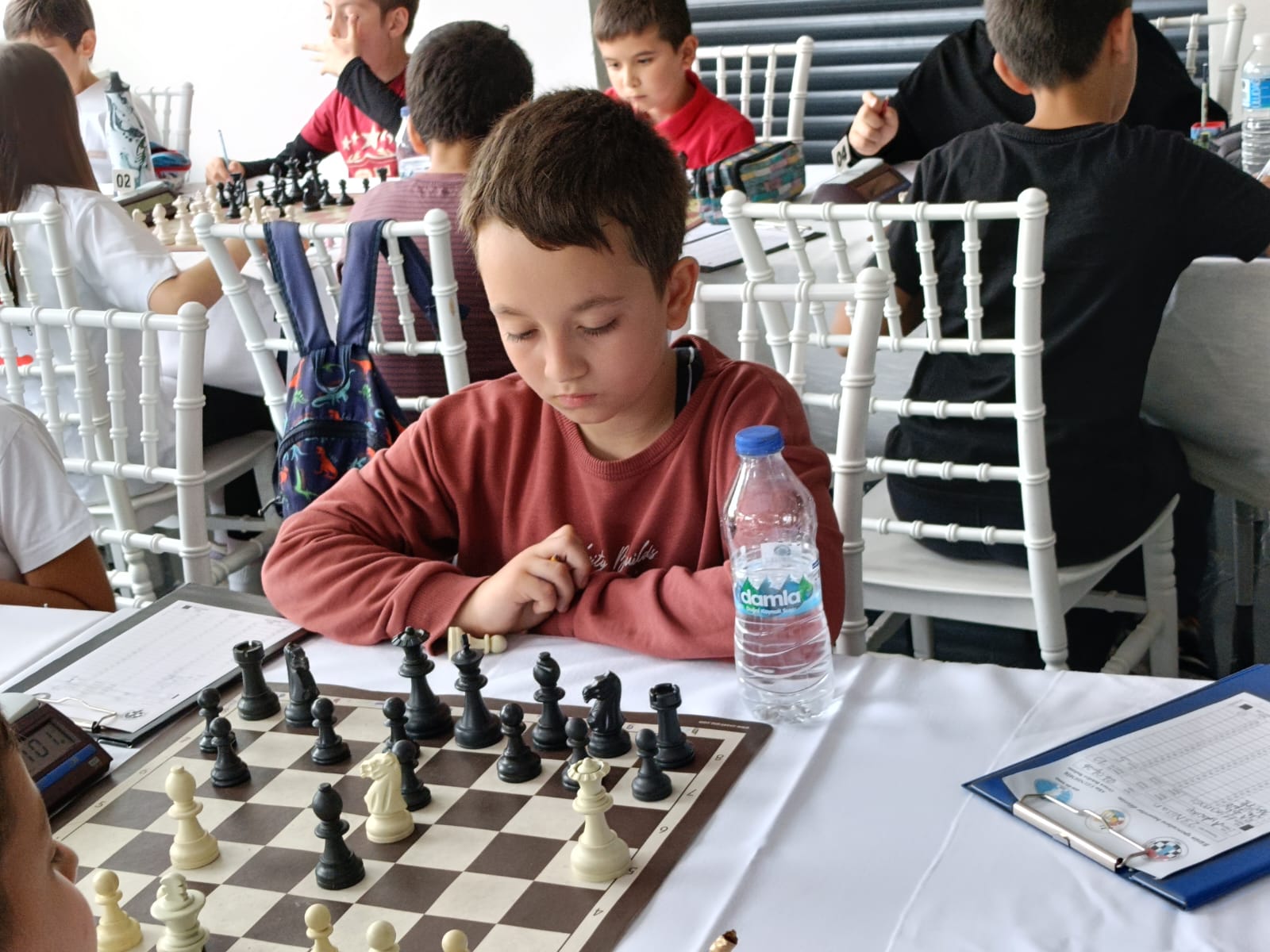 Dağlar Çağın Garip