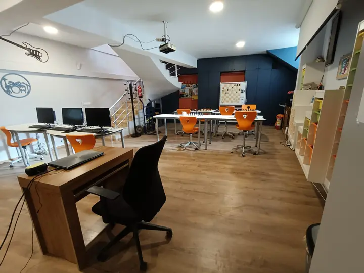Eğitim merkezi 7